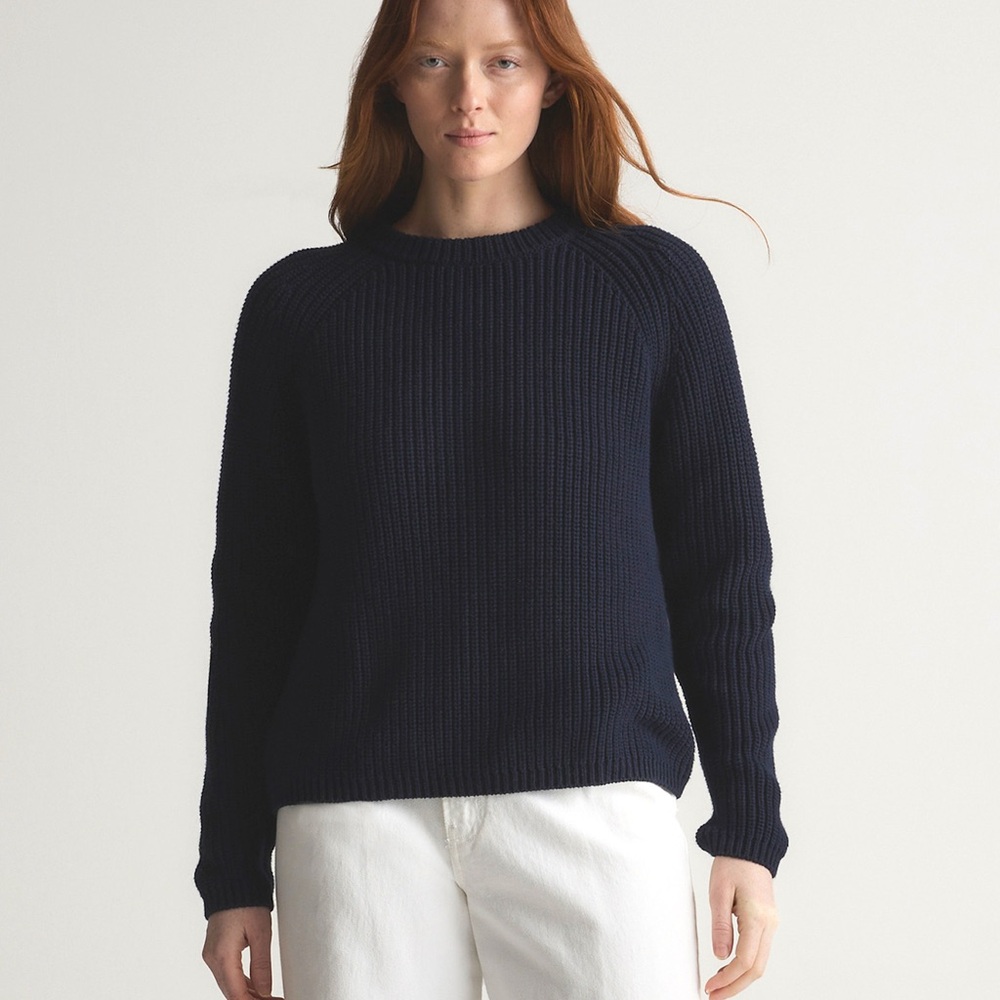QUINCE 100% Organic Cotton Fisherman Crew Sweater in Navy (Size M)